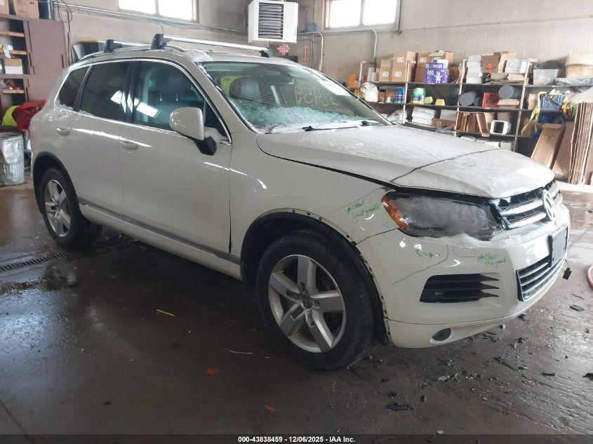 VOLKSWAGEN TOUAREG TDI LUX