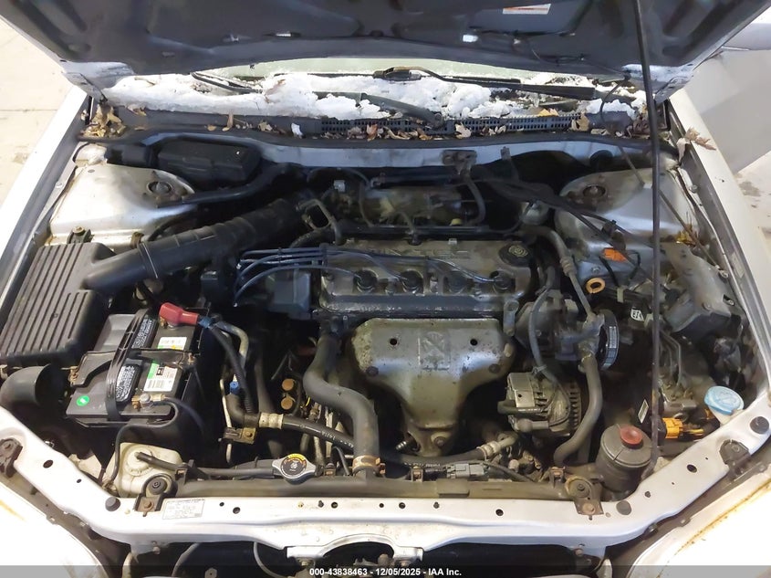 1HGCG32501A030860 2001 HONDA ACCORD photo no. 10