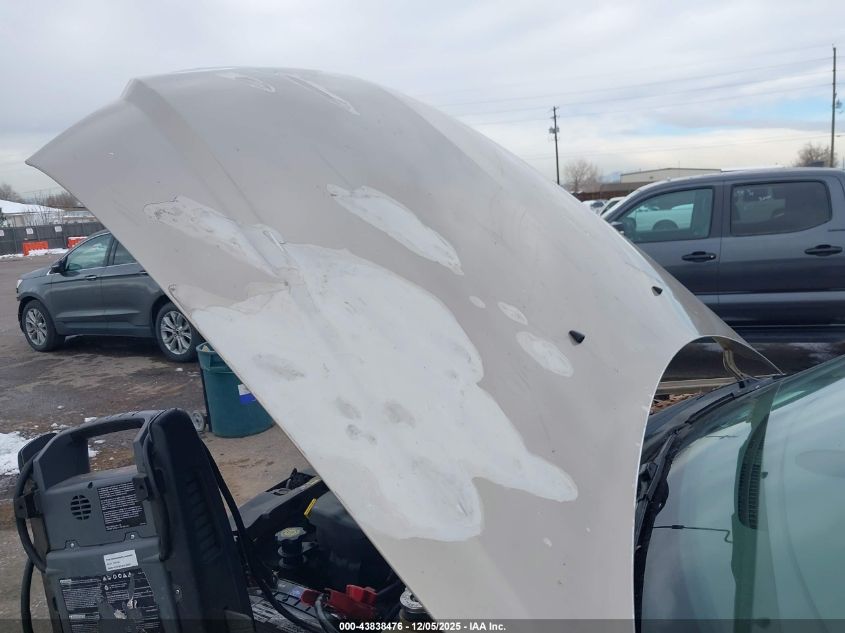 2004 Chrysler Pacifica VIN: 2C8GF68474R558168 Lot: 43838476