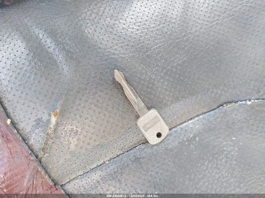 1998 Ford E-250 Commercial/Recreational VIN: 1FTNS24L9WHB99964 Lot: 43838612