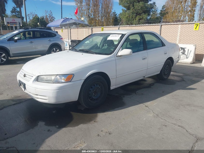 4T1BG22KXVU760026 1997 TOYOTA CAMRY photo no. 2