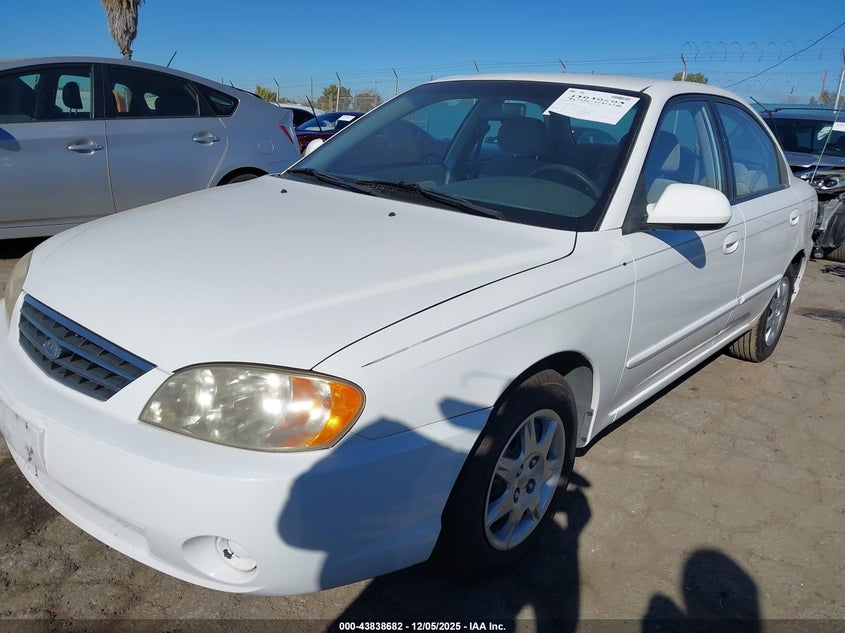 KNAFB121335286611 2003 KIA SPECTRA photo no. 2