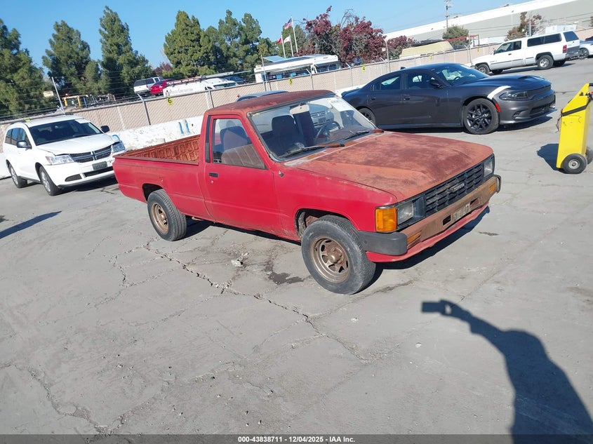 JT4RN55R5F0091191 1985 Toyota Pickup 1/2 Ton Rn55 auction photo 1
