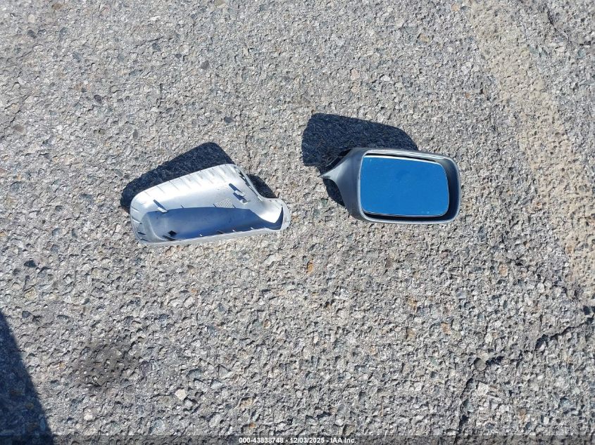 2004 BMW 325Ci VIN: WBABW33494PL27272 Lot: 43838748