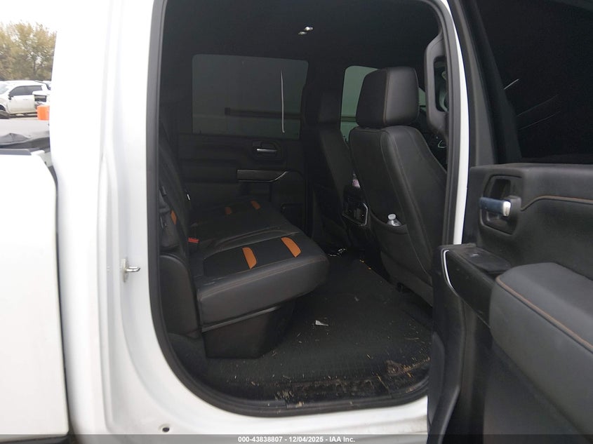 1GT49PEY2MF143114 2021 GMC SIERRA photo no. 8
