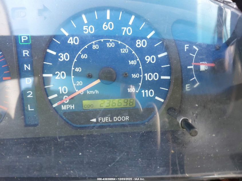 1998 Toyota Sienna Xle VIN: 4T3ZF13C4WU083020 Lot: 43838864