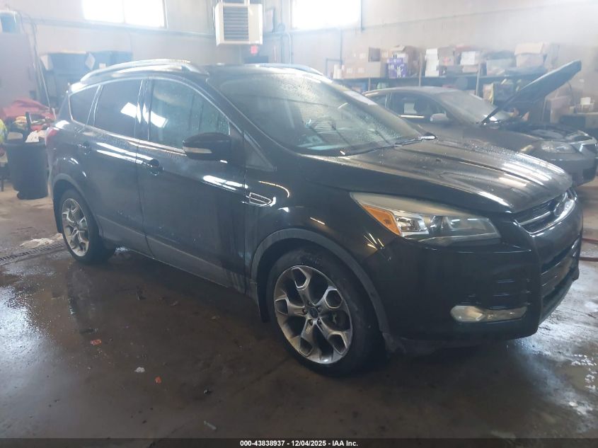 FORD ESCAPE TITANIUM