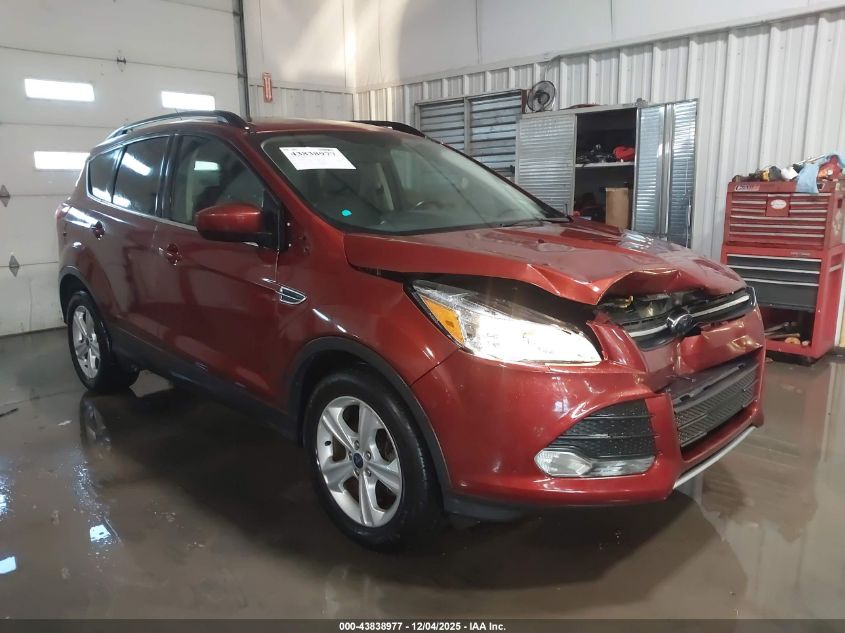 FORD ESCAPE SE