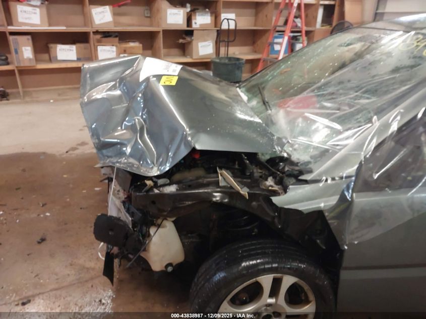 2004 Saturn Ion 3 VIN: 1G8AL54F24Z157788 Lot: 43838987