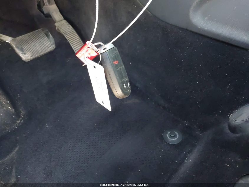 2017 Jeep Grand Cherokee Laredo 4X2 VIN: 1C4RJEAG0HC785126 Lot: 43839006