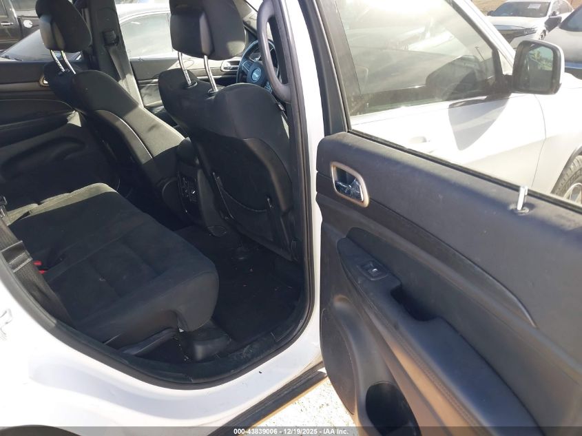 2017 Jeep Grand Cherokee Laredo 4X2 VIN: 1C4RJEAG0HC785126 Lot: 43839006