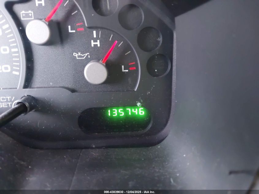 2004 Ford Explorer Xls VIN: 1FMZU72K54UA26266 Lot: 43839030