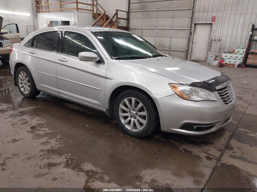 CHRYSLER 200 TOURING