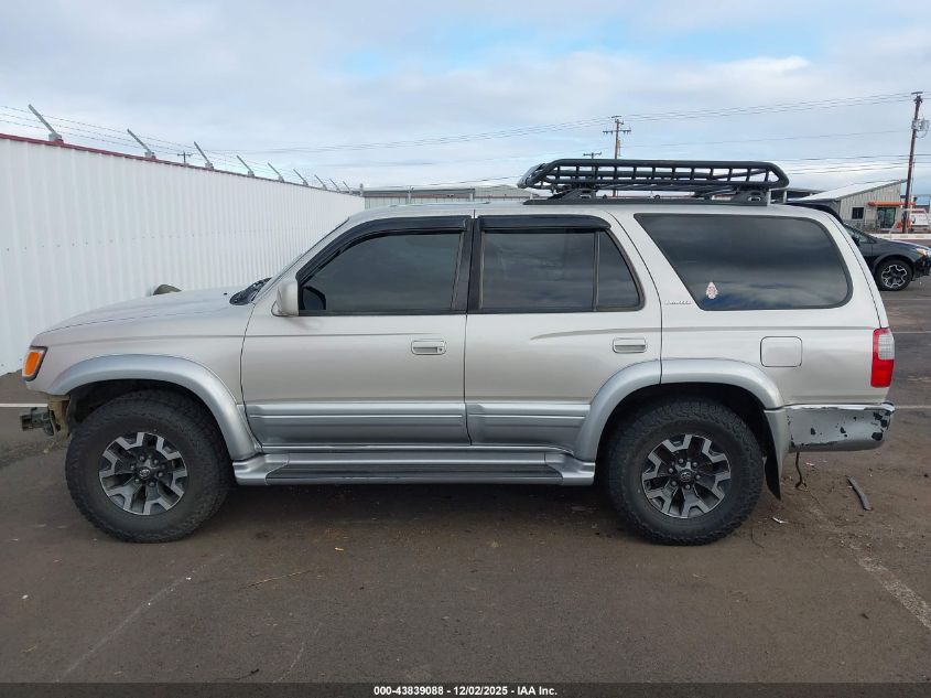 2000 Toyota 4Runner Limited V6 VIN: JT3GN87R2Y0138870 Lot: 43839088