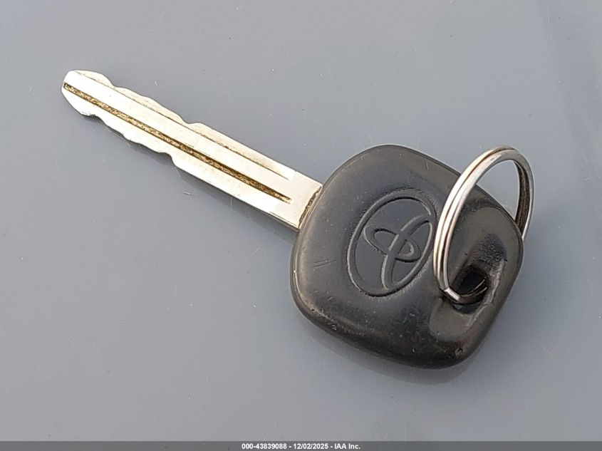 2000 Toyota 4Runner Limited V6 VIN: JT3GN87R2Y0138870 Lot: 43839088