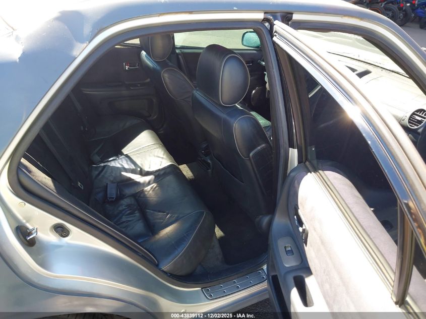 2002 Lexus Is 300 Base W/5-Speed Manual VIN: JTHBD192920046547 Lot: 43839112