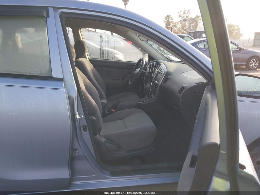2T1KR32E03C068883 2003 TOYOTA MATRIX photo no. 5