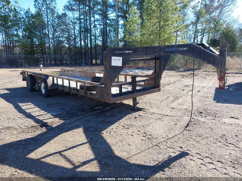 2004 Top Hat Industries 8X24 Gooseneck Flat