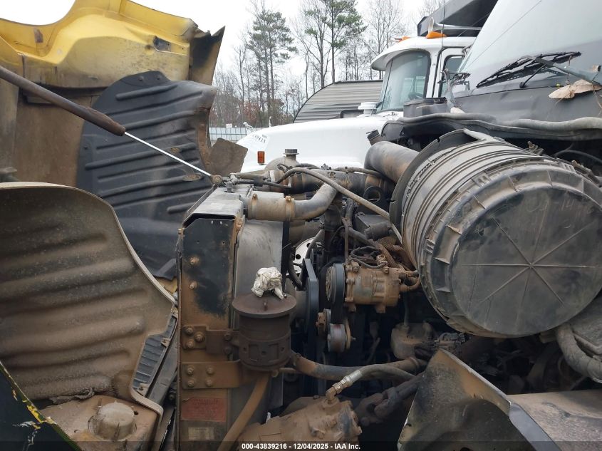 2005 International 8000 8600 VIN: 1HSHXAHR45J035902 Lot: 43839216