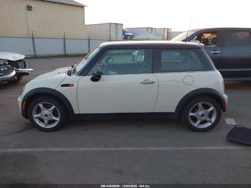 2005 Mini Cooper VIN: WMWRC33595TJ69198 Lot: 43839298