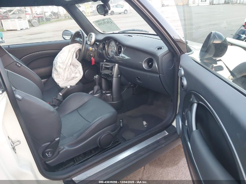 2005 Mini Cooper VIN: WMWRC33595TJ69198 Lot: 43839298