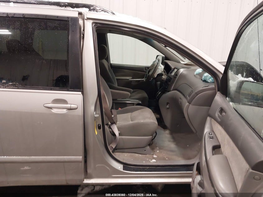 2007 Toyota Sienna Le