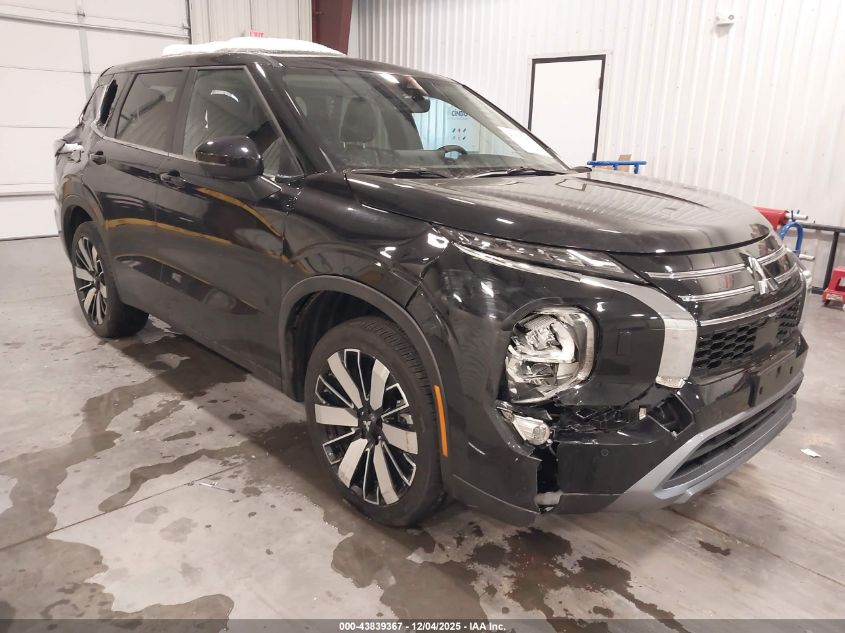 MITSUBISHI OUTLANDER SE 2.5 S-AWC/TRAIL EDITION S-AWC