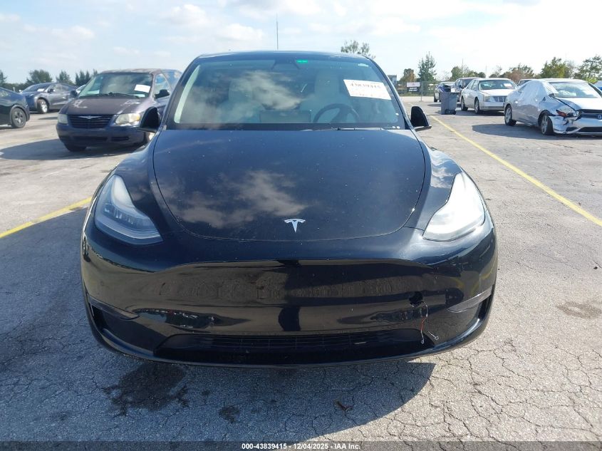 2021 Tesla Model Y Long Range Dual Motor All-Wheel Drive VIN: 5YJYGDEE6MF189836 Lot: 43839415