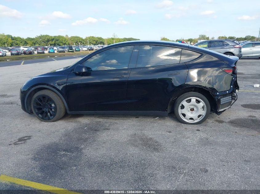 2021 Tesla Model Y Long Range Dual Motor All-Wheel Drive VIN: 5YJYGDEE6MF189836 Lot: 43839415