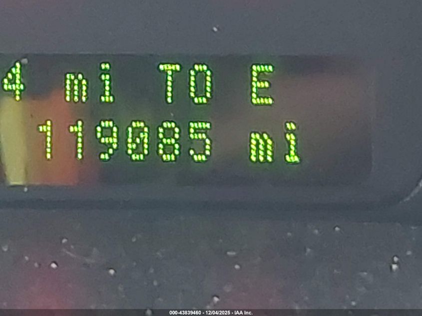 2007 Mercury Montego Luxury VIN: 1MEFM40147G604956 Lot: 43839460