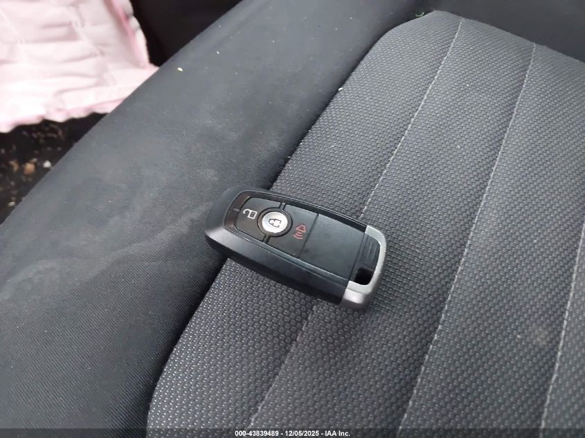 2018 Ford Edge Se VIN: 2FMPK3G95JBB61194 Lot: 43839489