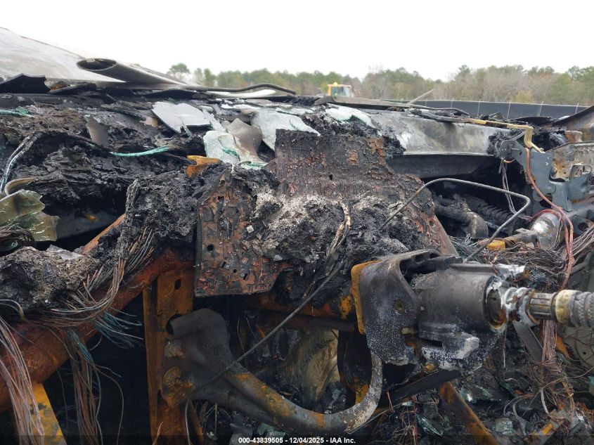 2010 Chevrolet Tahoe Ls VIN: 1GNMCAE36AR239770 Lot: 43839505