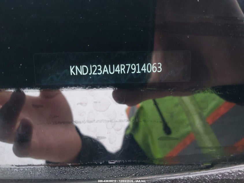 KNDJ23AU4R7914063 2024 KIA SOUL photo no. 9