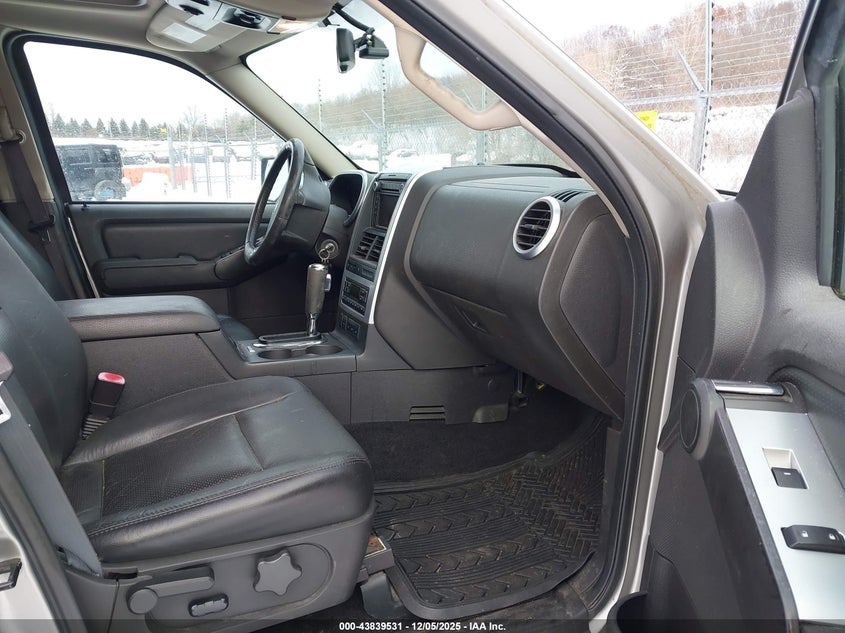 4M2EU48858UJ17213 2008 MERCURY MOUNTAINEER photo no. 5