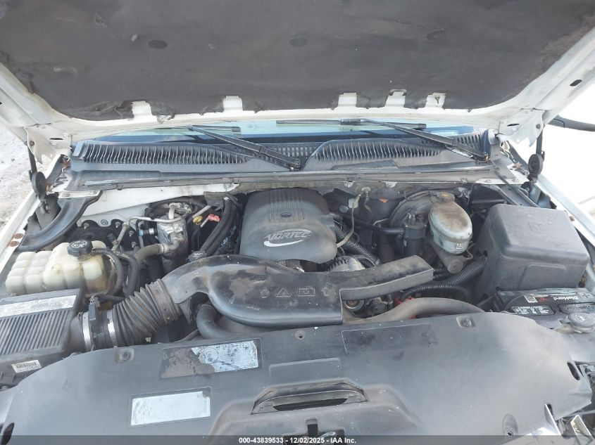 2003 Chevrolet Tahoe Lt VIN: 1GNEC13Z53J288438 Lot: 43839533