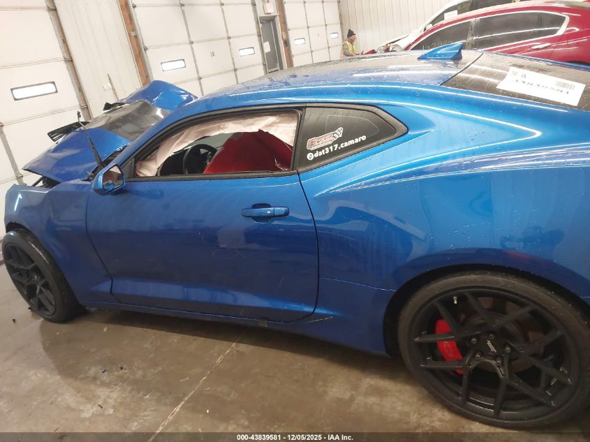 2018 Chevrolet Camaro 1Ss VIN: 1G1FF1R78J0141990 Lot: 43839581