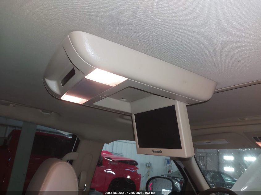 2009 Chevrolet Tahoe Ltz VIN: 1GNFK332X9R175701 Lot: 43839641