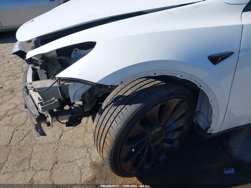 2023 Tesla Model Y Performance Dual Motor All-Wheel Drive VIN: 7SAYGDEF8PF624047 Lot: 43839727