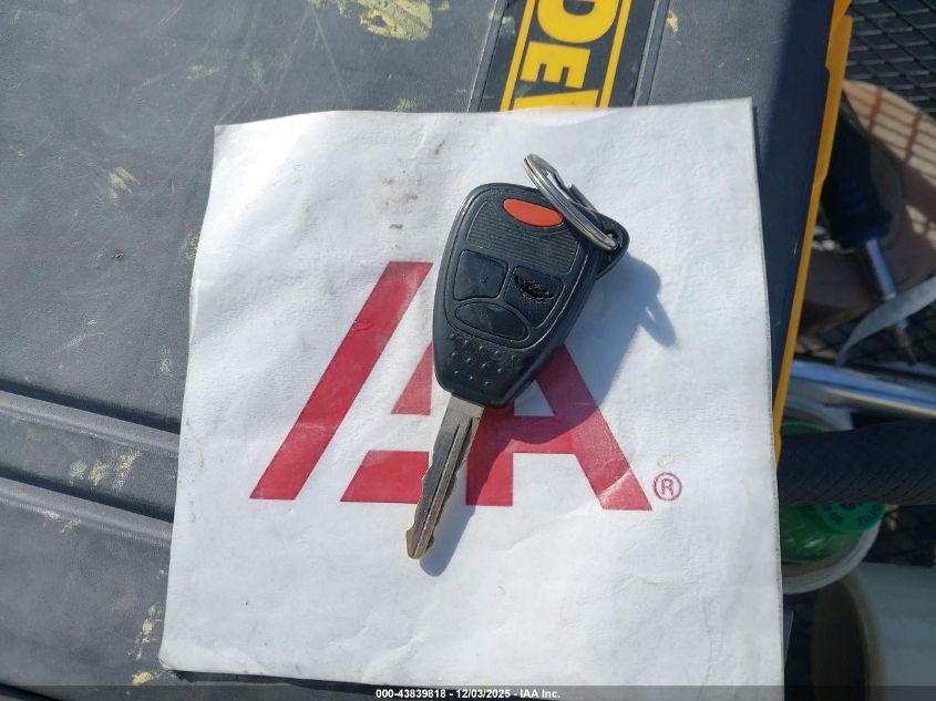 2008 Jeep Liberty Sport VIN: 1J8GN28K78W208329 Lot: 43839818