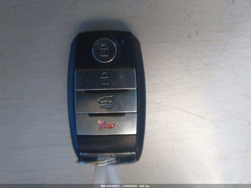 2018 Kia Niro Touring VIN: KNDCE3LC3J5175790 Lot: 43840021