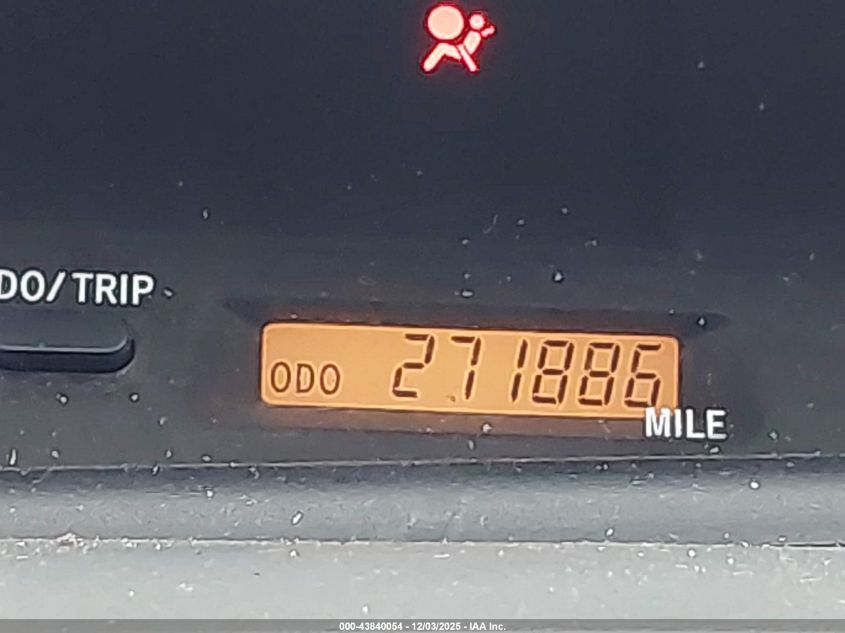 2000 Toyota Avalon Xls VIN: 4T1BF28B5YU024819 Lot: 43840054