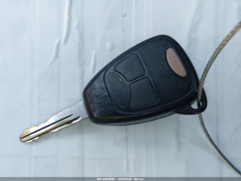 2007 Chrysler Town & Country VIN: 1A4GJ45R27B173473 Lot: 43840088