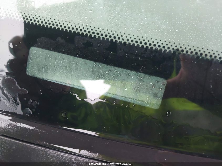 2001 Ford Mustang VIN: 1FAFP444X1F113422 Lot: 43840124