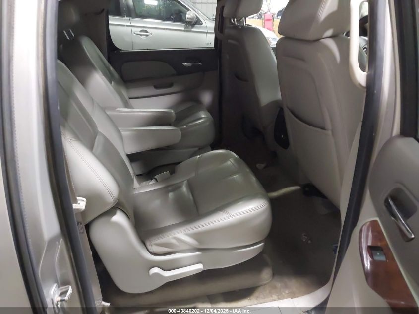 2007 Chevrolet Suburban 1500 Ltz VIN: 1GNFK16387J168007 Lot: 43840202