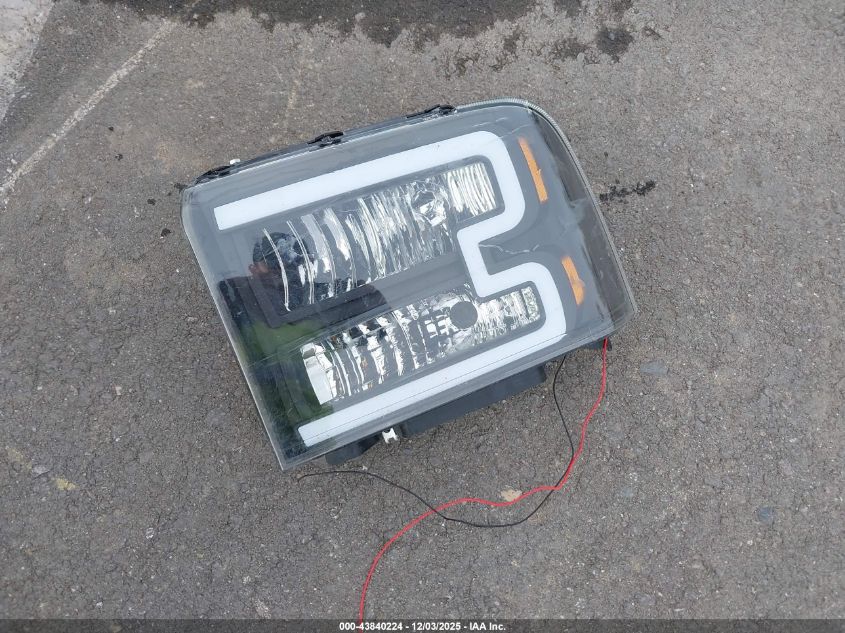 2005 Ford F-350 Lariat/Xl/Xlt VIN: 1FTWX31P45EA31894 Lot: 43840224