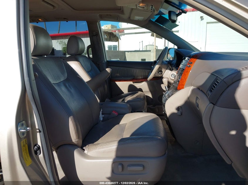 5TDZA22C96S533025 2006 TOYOTA SIENNA photo no. 5