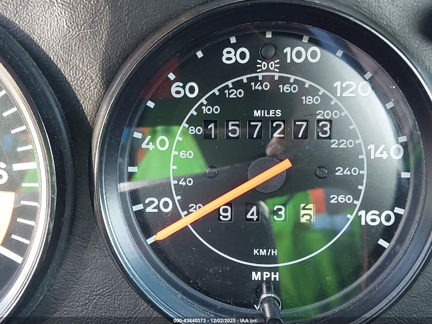 1985 Porsche 911 Carrera VIN: WP0EB0917FS161518 Lot: 43840373