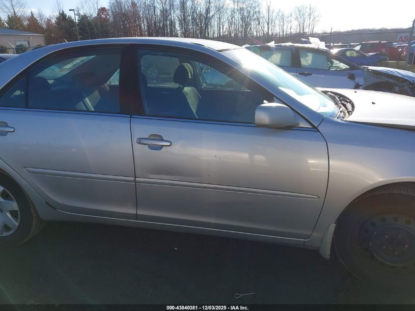 2002 Toyota Camry Se VIN: 4T1BE32K12U536070 Lot: 43840381