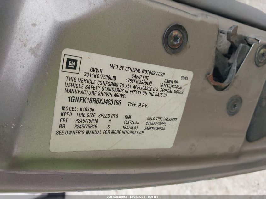 1999 Chevrolet Suburban 1500 Lt VIN: 1GNFK16R6XJ483196 Lot: 43840393