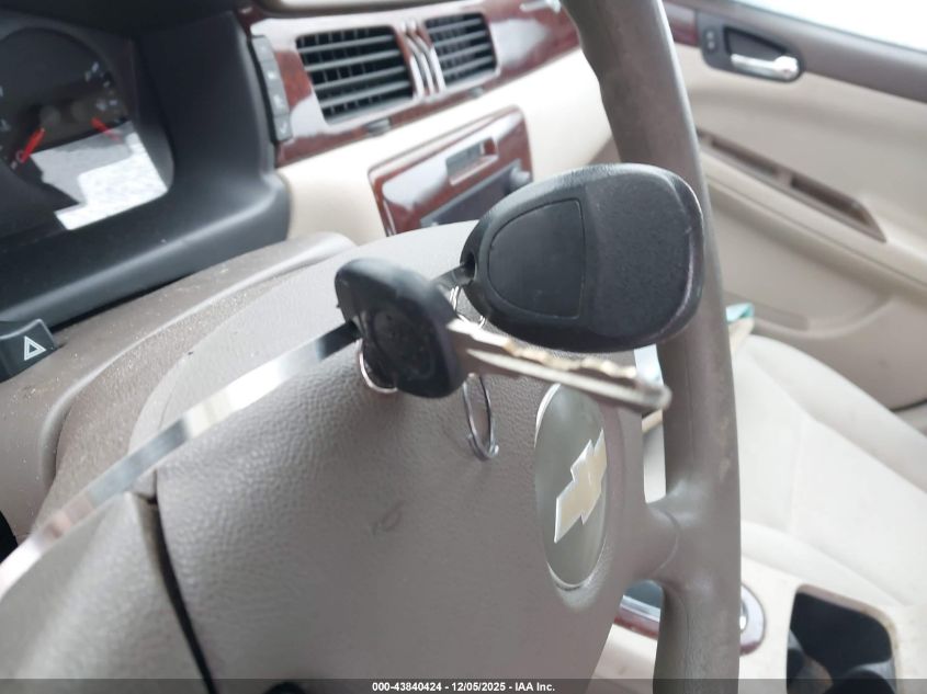 2008 Chevrolet Impala Ls VIN: 2G1WB58K181251643 Lot: 43840424